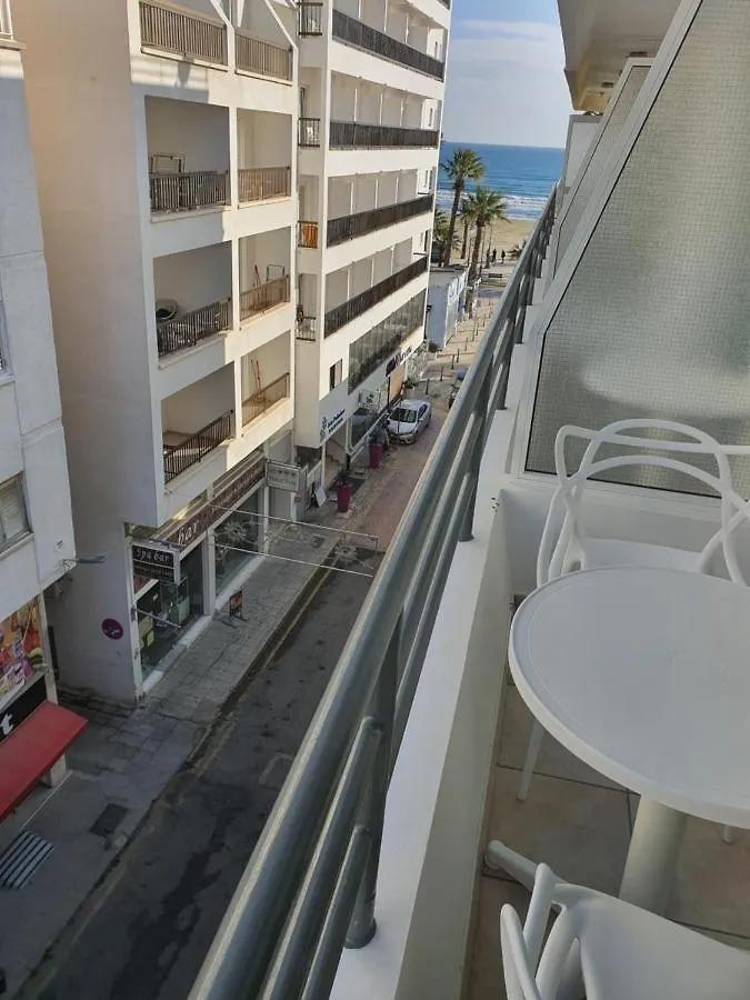 Larnaca Bay Suites 0*,  Ciprus