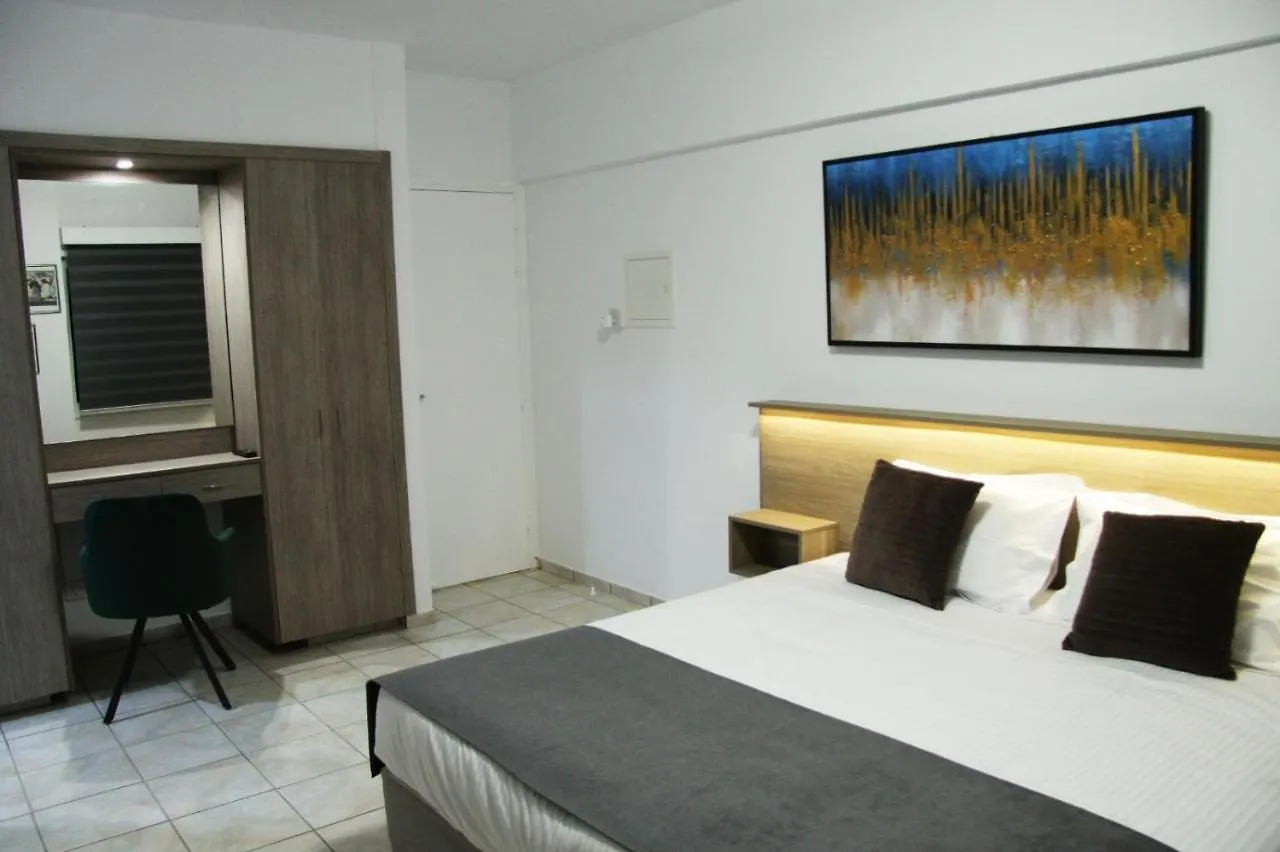 Larnaca Bay Suites 0*,  Ciprus