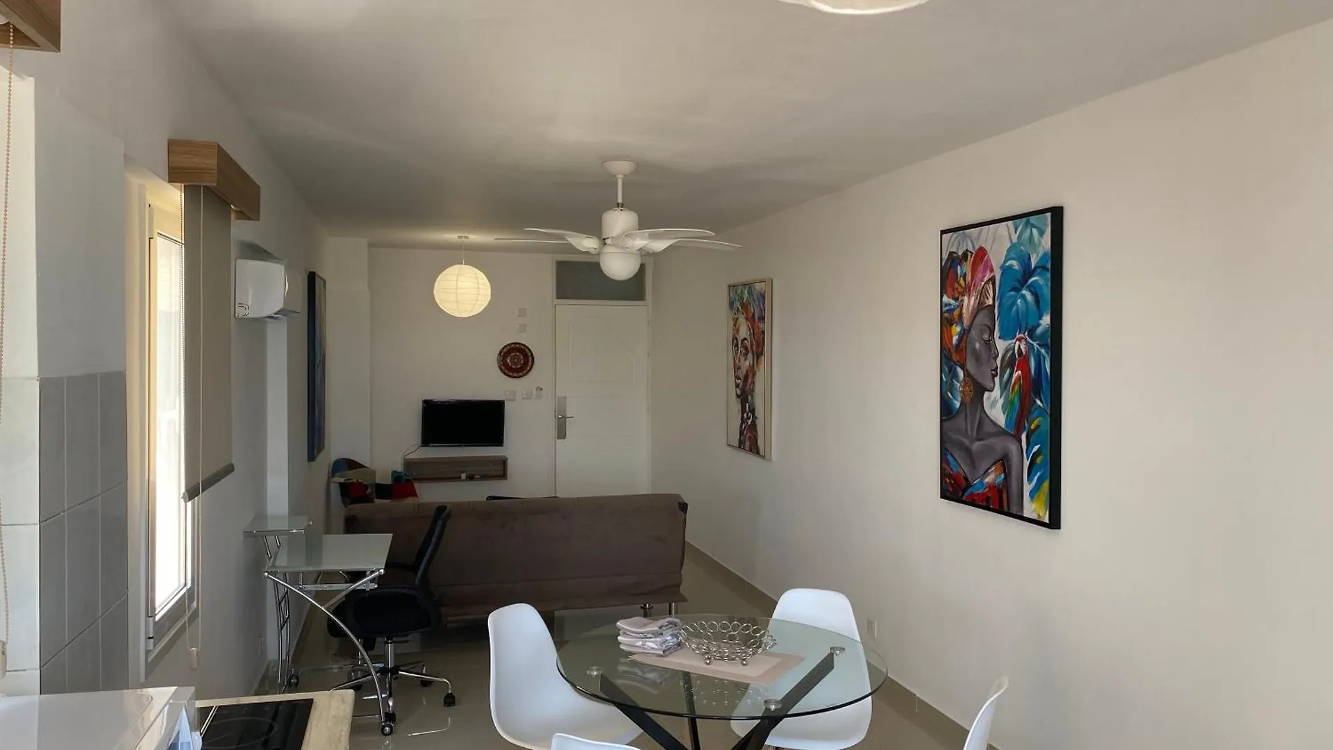 Apartman Larnaca Bay Suites